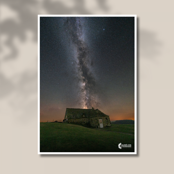 Le Buron du Chaussedier Un lointain buron | Tirage d’Art – Fine Art