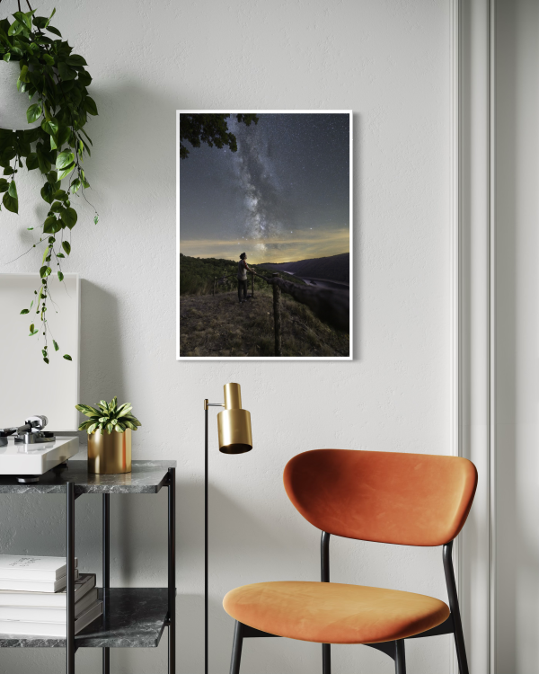 Tirage photo d'art d'une voie lactée au rocher de la chabanne à Arches « Halte au rocher » imprimé sur papier baryté.